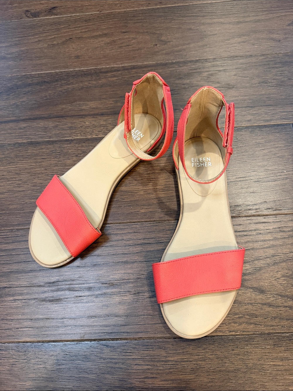Eileen Fisher Razz Tumbled Leather Ankle-Strap Sandal Size 6.5 - C76-023